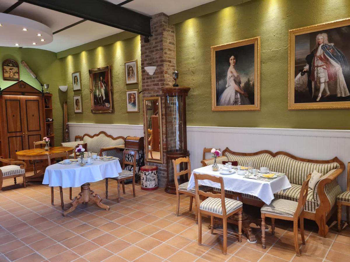 Kleeburg Hotel Euskirchen Luaran gambar