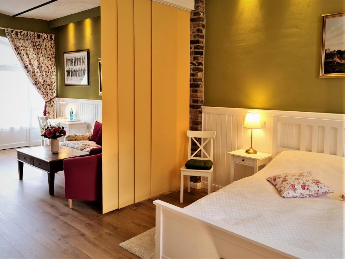 Kleeburg Hotel Euskirchen Luaran gambar