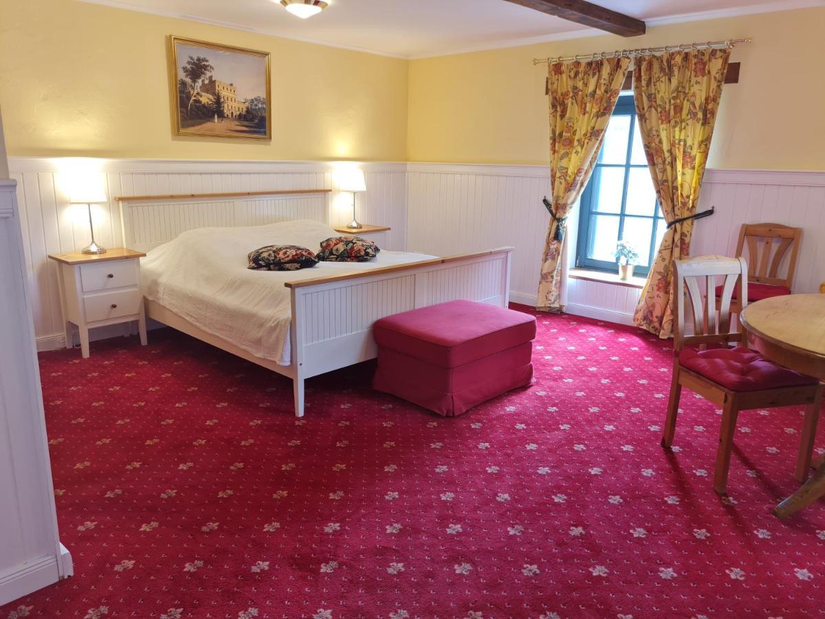 Kleeburg Hotel Euskirchen Luaran gambar