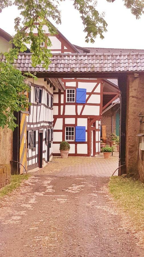 Kleeburg Hotel Euskirchen Luaran gambar