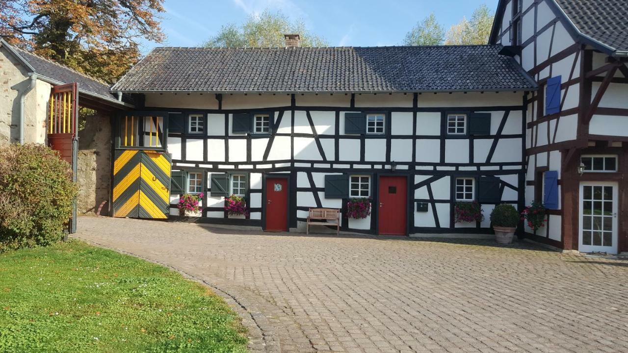 Kleeburg Hotel Euskirchen Luaran gambar