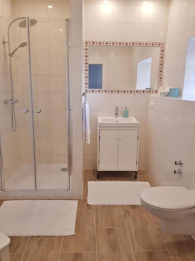 Kleeburg Hotel Euskirchen Luaran gambar